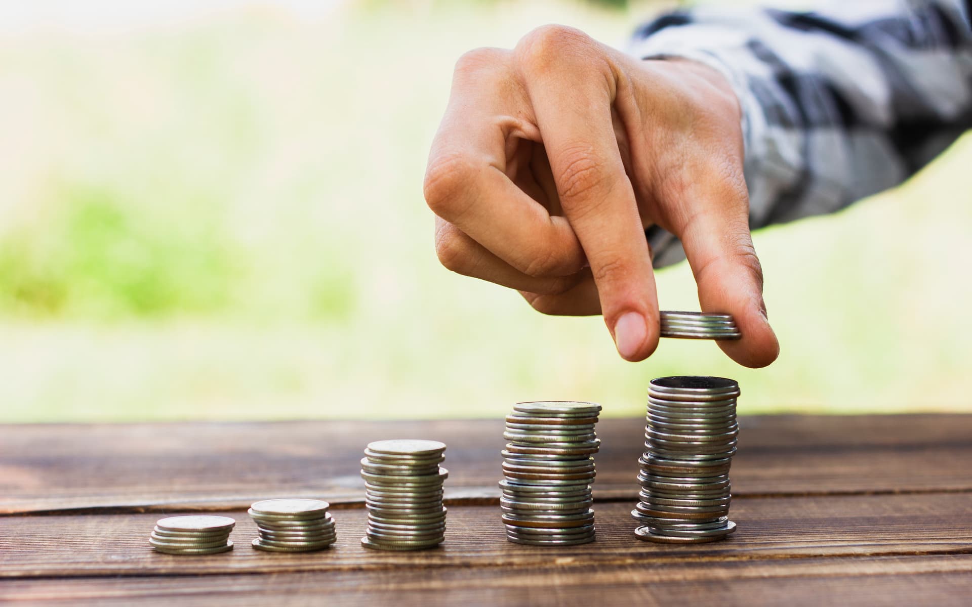 Earn Extra Income: How Renting Out Your Home EV Charger Can Benefit You and Your Community